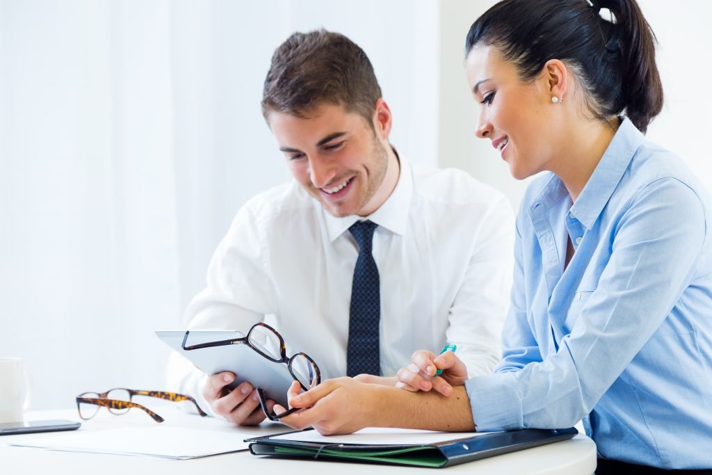 Accountant vs tax advisor services comparison in the UK